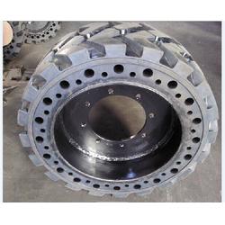 朝陽(yáng)叉車實(shí)心輪胎 南瑪機(jī)電 在線咨詢 潮州叉車實(shí)心輪胎